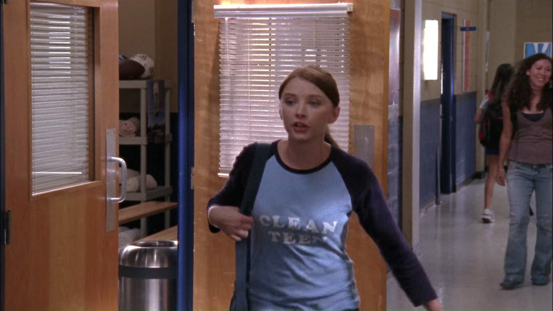 oth4x0400450.jpg