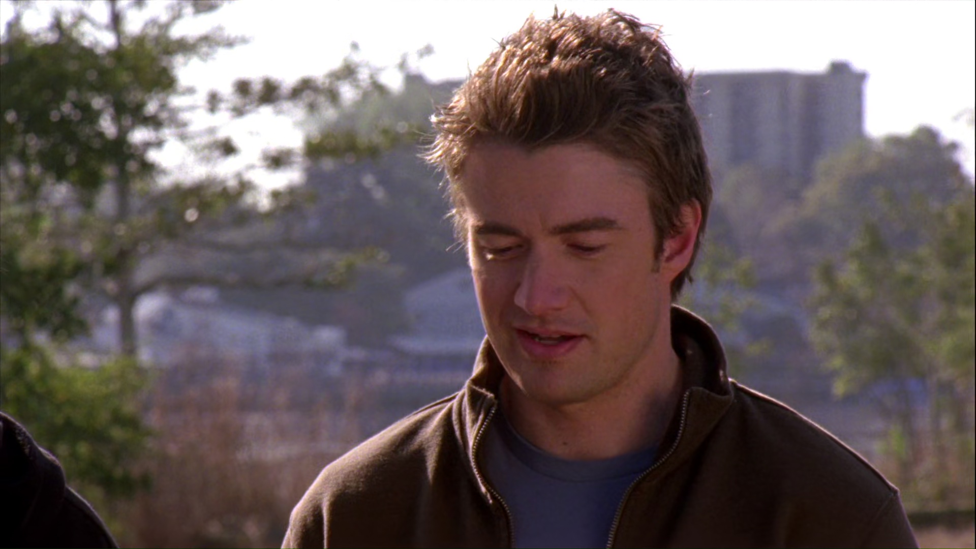 oth8x2102885.jpg