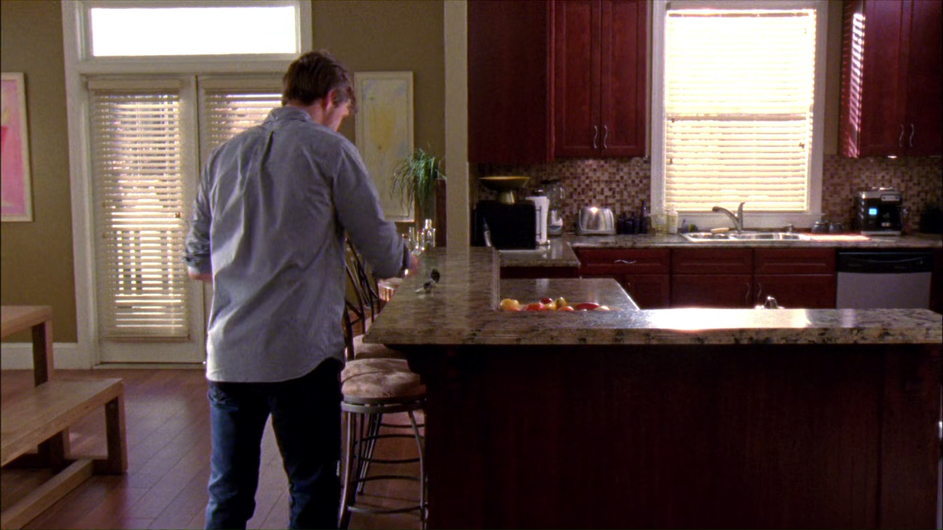 oth8x2200387.jpg