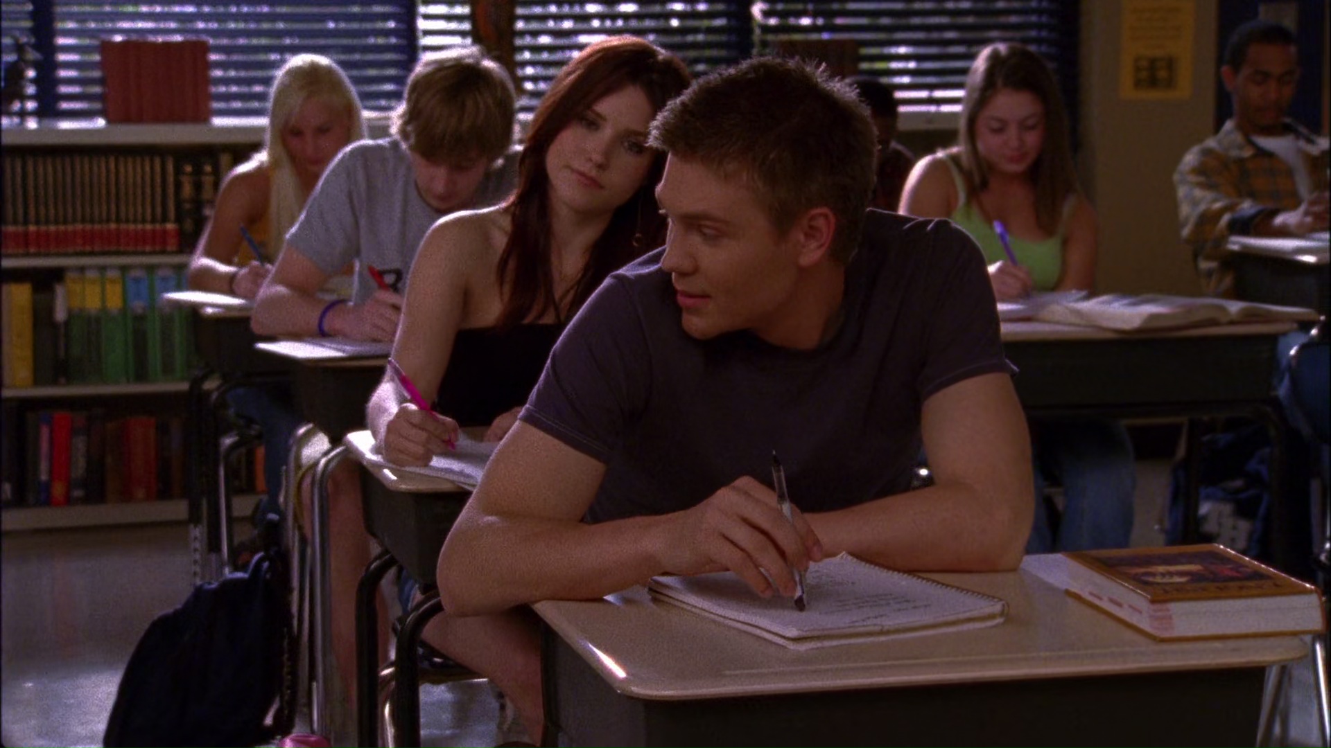 oth2x2200303.jpg