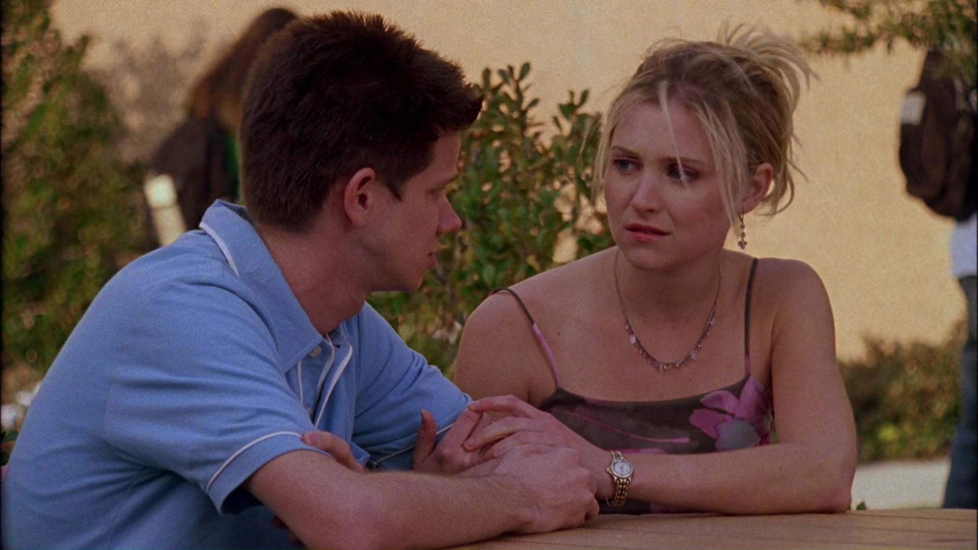 oth2x2200411.jpg