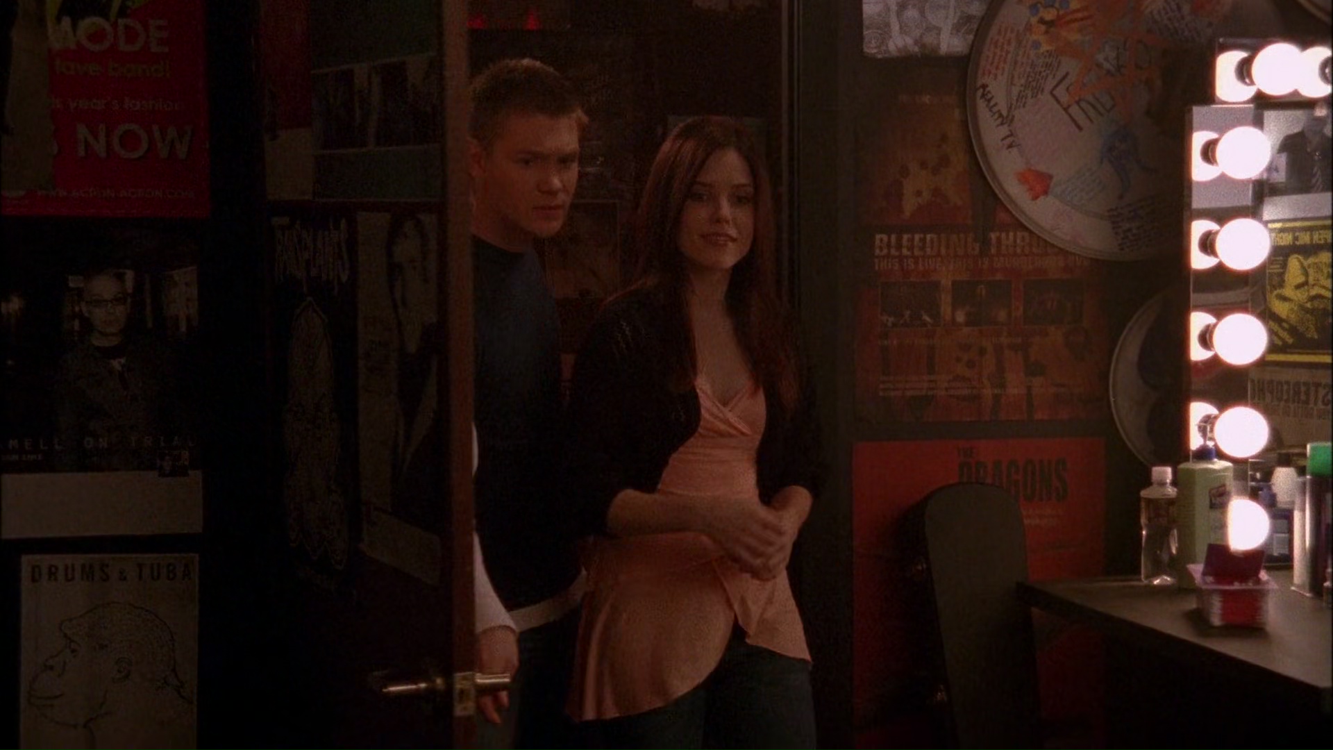 oth2x2201039.jpg