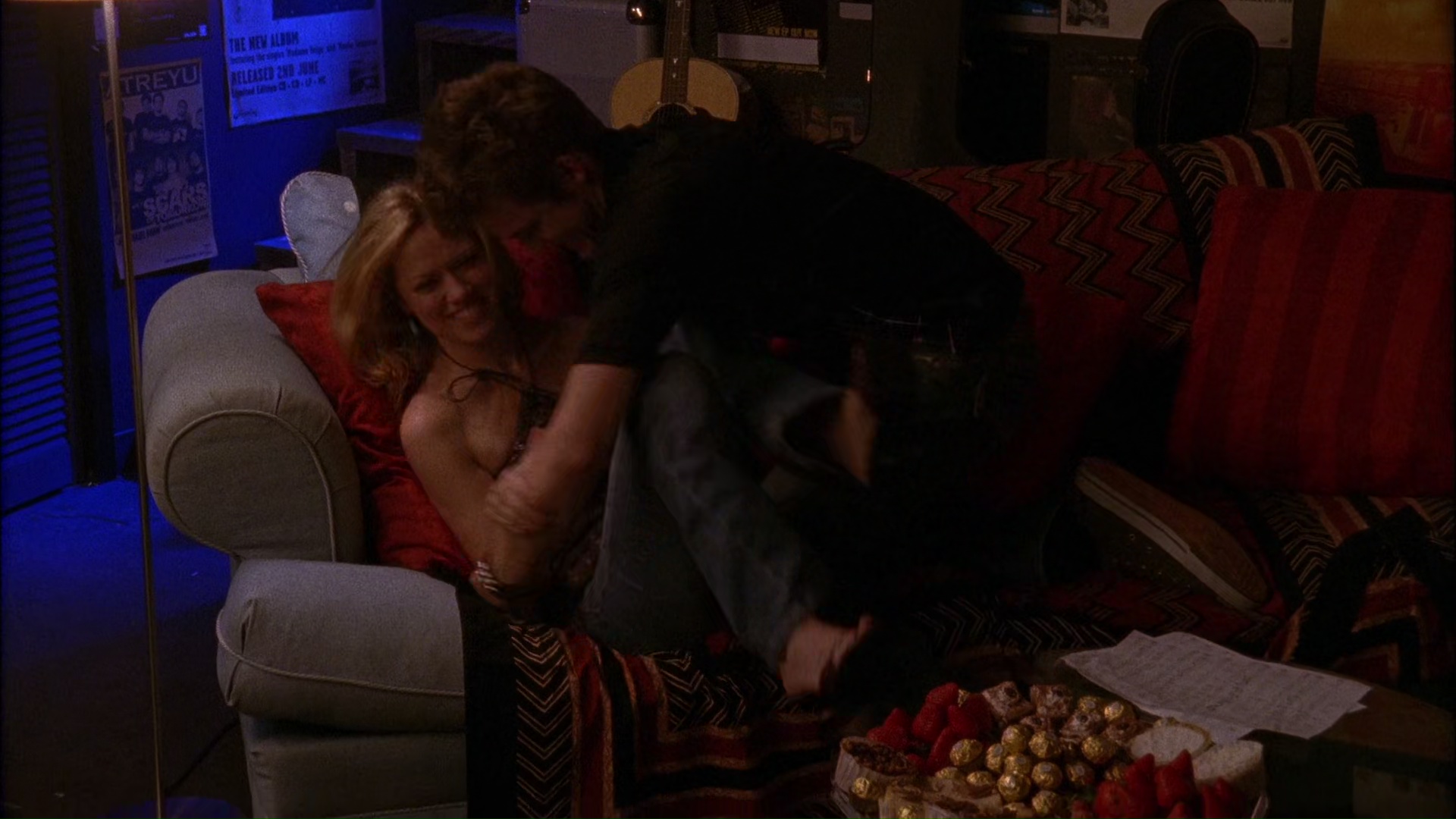 oth2x2201058.jpg