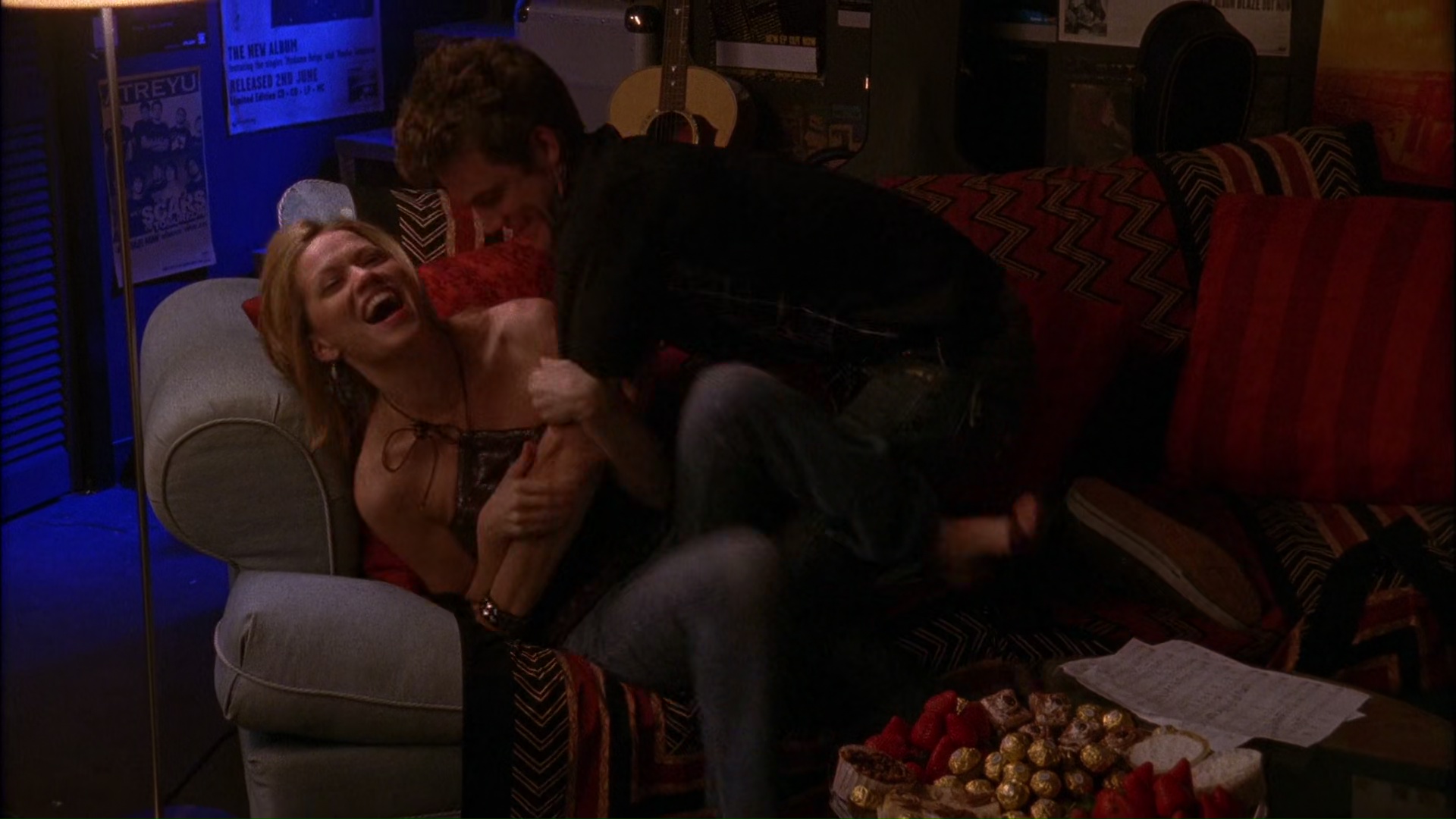 oth2x2201064.jpg